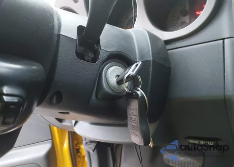 2004 Nissan Xterra Se z USA, uszkodzony, nr VIN 5N1ED28T14C641114